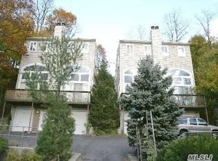 75 Sands Point Rd, Port Washington, NY 11050