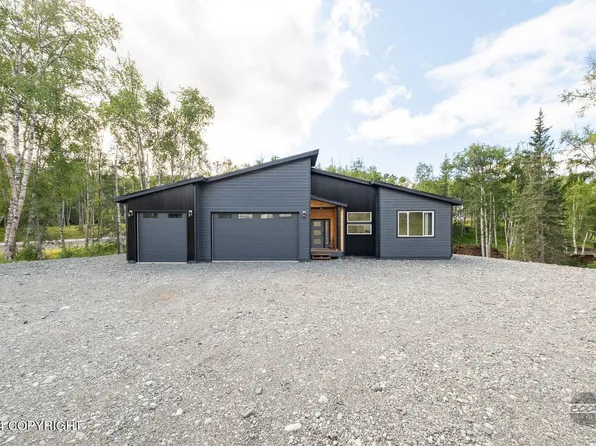 1870 S Laurie Meadows Dr, Wasilla, AK 99623