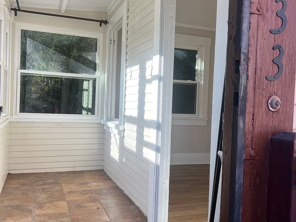 1st image of 833 20th St #833