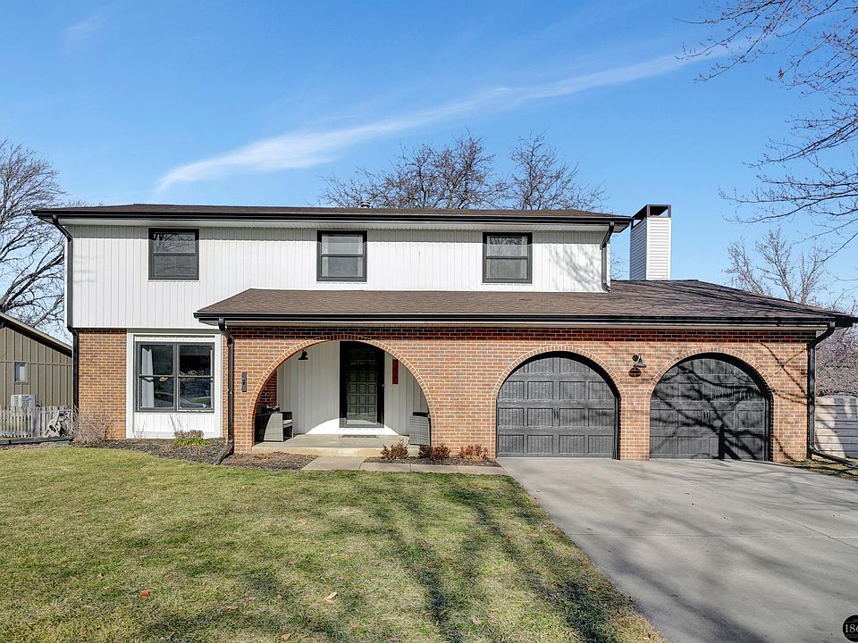 1st image of 7420 Brentwood Cir