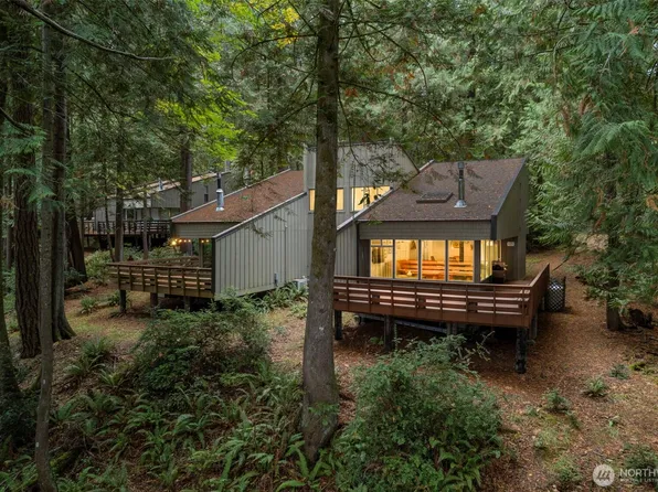 203 E Cutty Sark Drive, Shelton, WA 98584