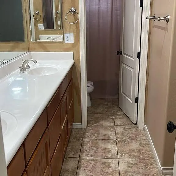 1814 W Calle Escuda — Photo 12