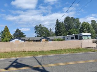 14609 Meadow Rd, Lynnwood, WA 98087