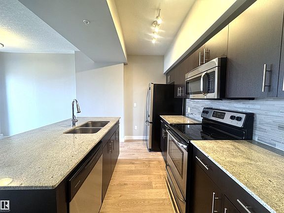 4th image of 10226 104th St NW #703