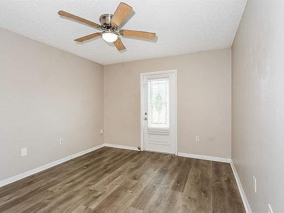 3rd image of 1890 4th Avenue