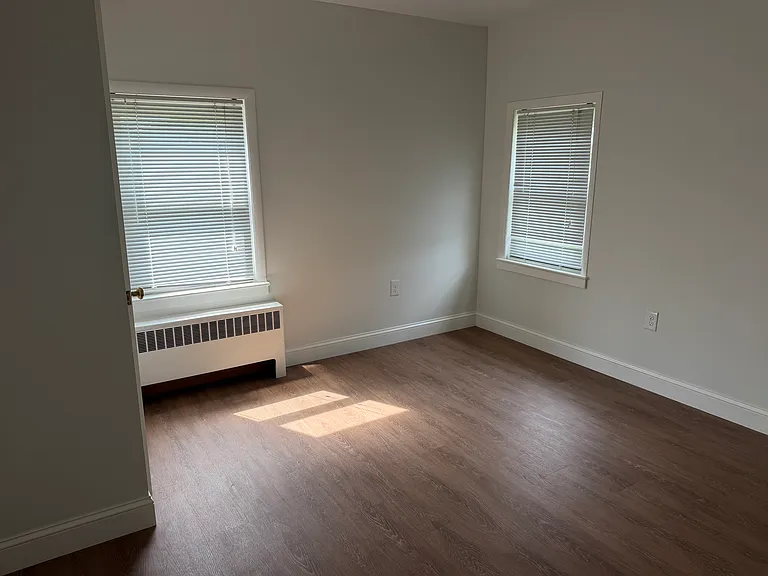 1231 Mount Aetna Rd — Photo 8