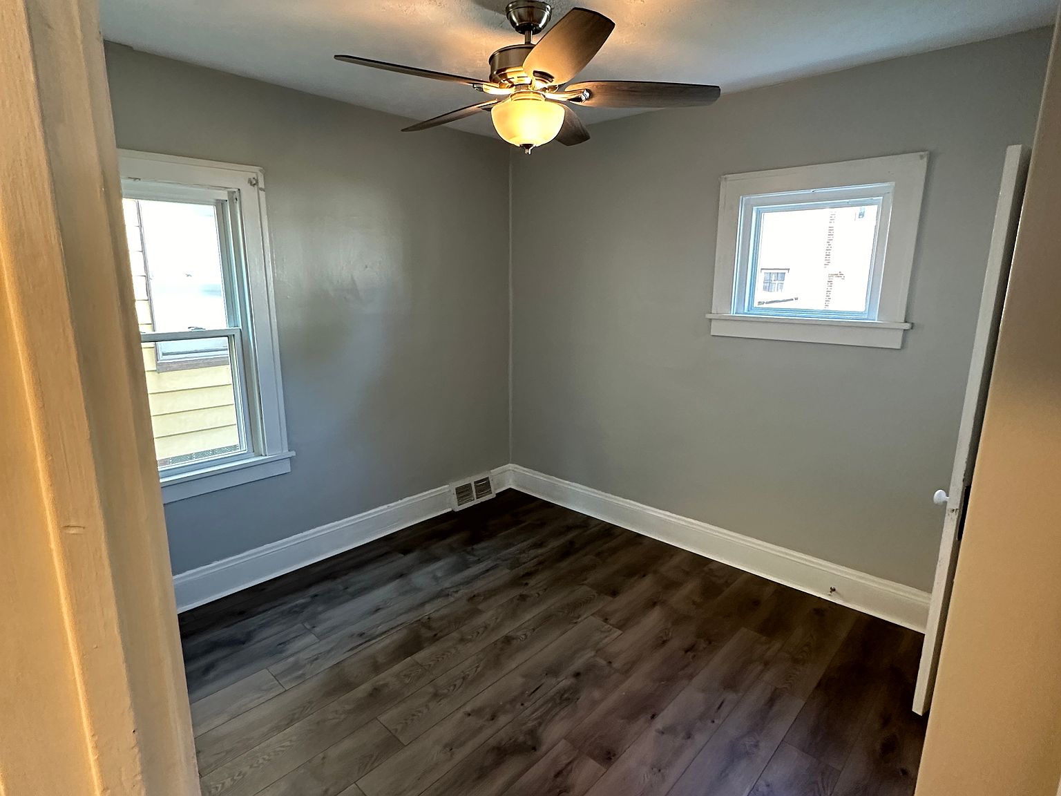 2192 Warren Rd Unit 1, Lakewood, OH 44107 | Zillow