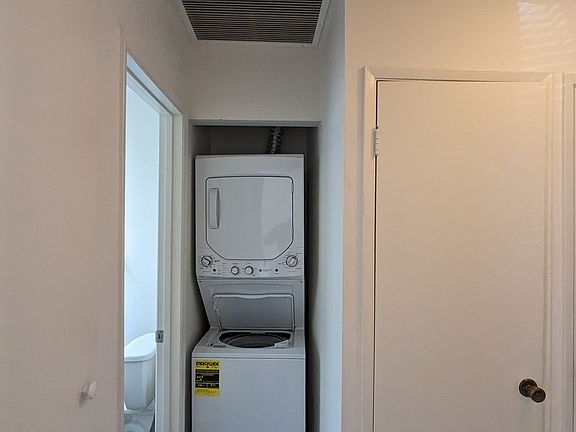 3rd image of 3736 Amalfi Way APT B