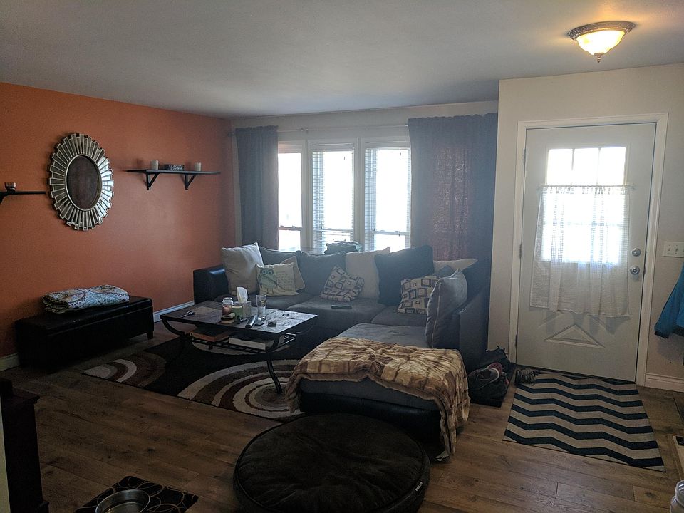 Main level living Room