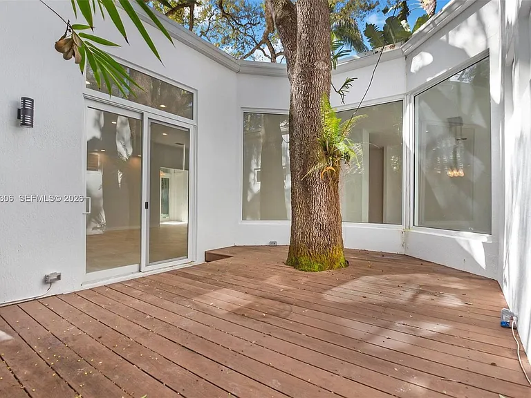 4051 Ensenada Ave — Photo 33