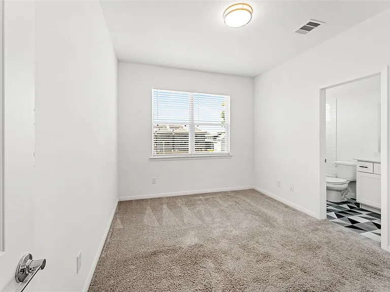 1526 Ojeman Rd #A — Photo 18