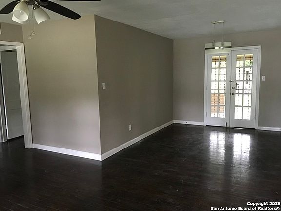 3rd image of 102 Northill Dr
