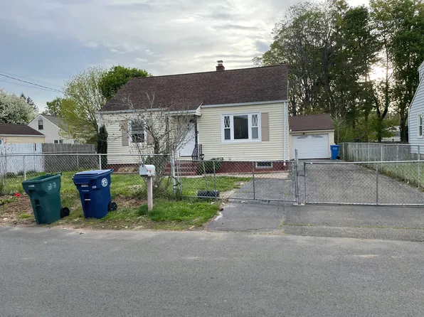12 Valley Rd, Hamden, CT 06514