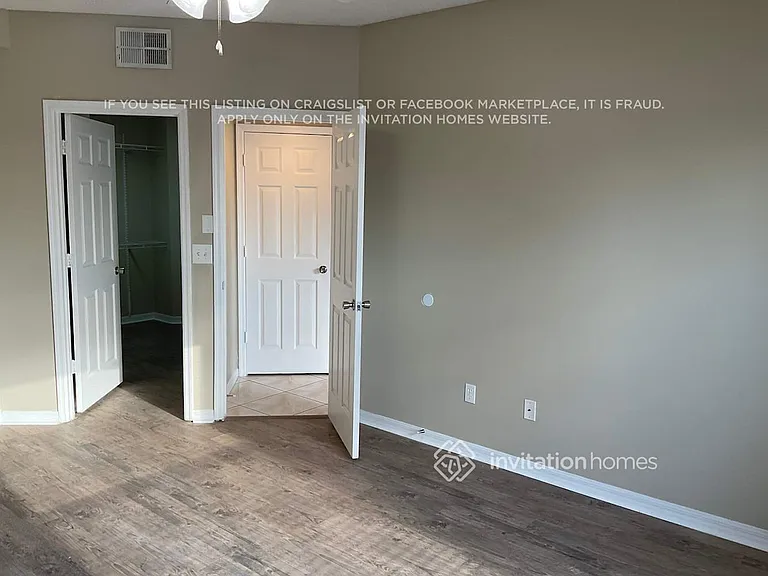 427 Symphony Pl — Photo 15