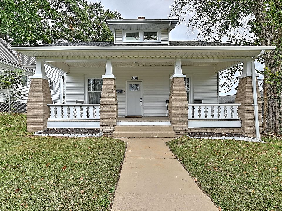 702 Lamont St, Johnson City, TN 37604 Zillow