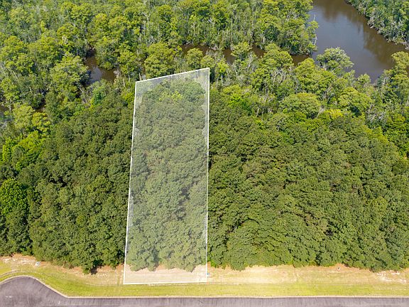 3rd image of 300 Plumtree Ct Lot 200