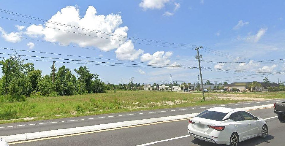 2nd image of 2604 E Highway 390
