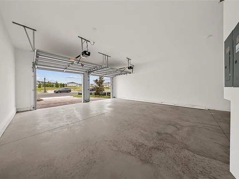 12890 Eureka Lemon Dr — Photo 36