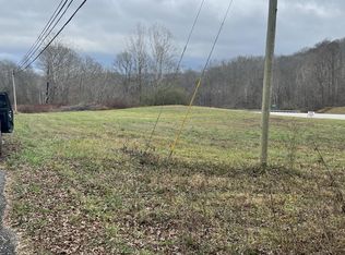 8464 Scott Hwy, Robbins, TN 37852