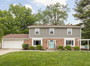 302 Thornberry Dr, Carmel, IN