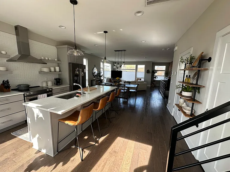 444 Southend Crossing Ln #1 — Photo 8