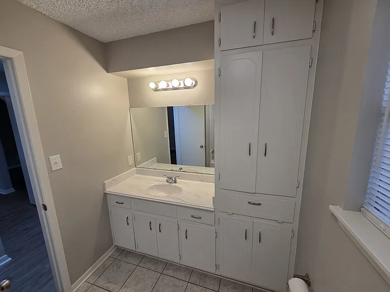 807 Hudler St — Photo 11