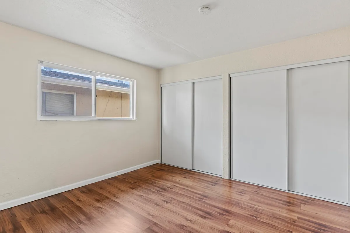 Building Photo - 128 Catron Dr #C