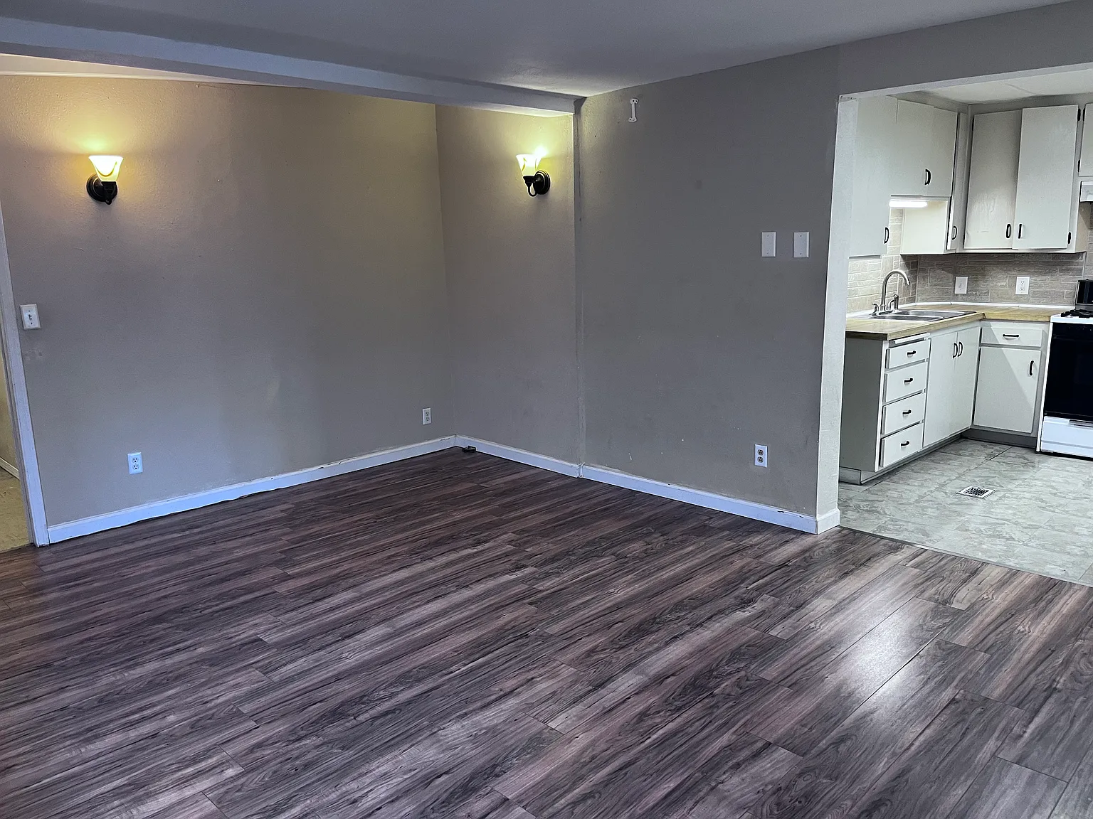 3 bed, 1400 sqft, $1,285 — Photo 3