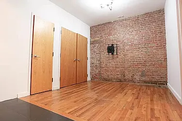 Rented by Metropolitan Property Group