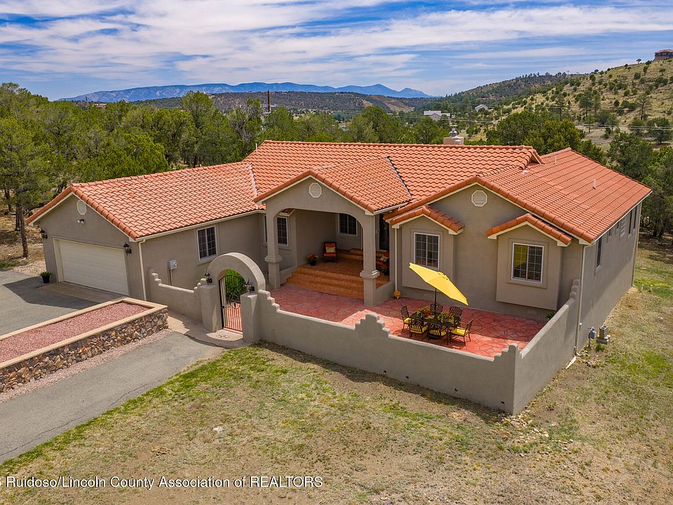 1st image of 166 Deer Valley Dr