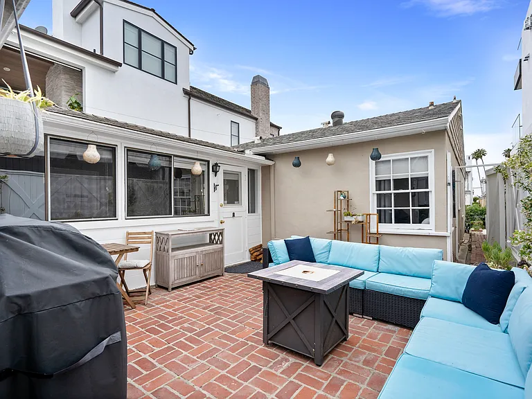 714 Heliotrope Ave — Photo 17