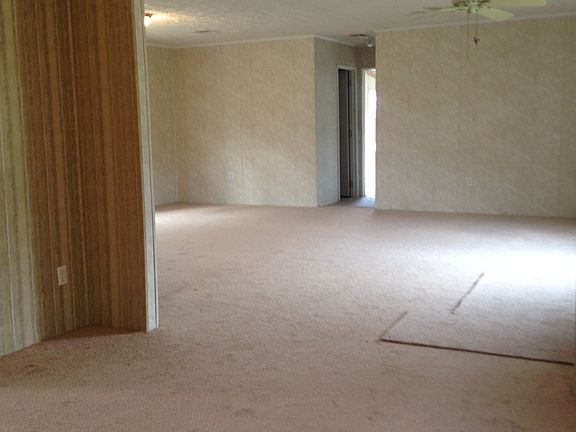 3rd image of 3612 Laurel Crest Dr