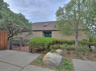 15 Coyote Hill Ct, Portola Valley, CA 94028