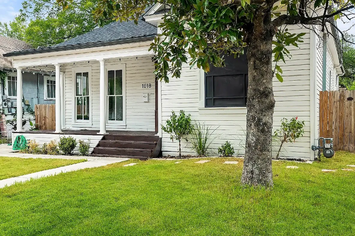 3 bed, 1675 sqft, $2,300 — Photo 3