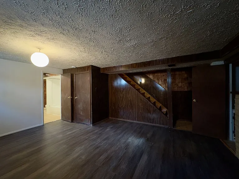 5676 Utrecht Rd — Photo 24
