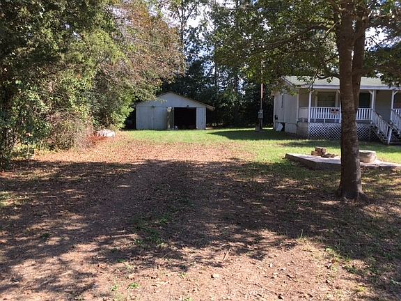 3rd image of 484 Johnson Dr