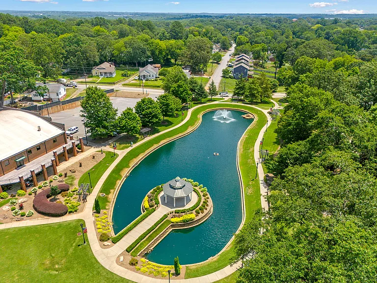 Park View Greer — Photo 13