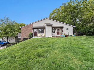 313 Spring Brooke Dr, Brighton, MI 48116