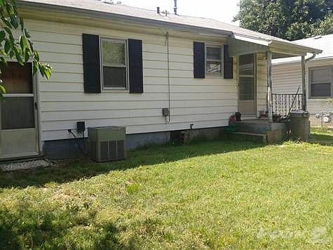 2nd image of 2246 N Farmer Ave