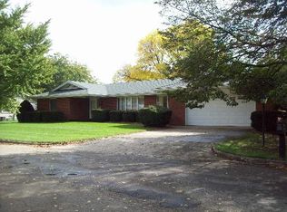 101 Larkin Ave, Walnut, IL 61376