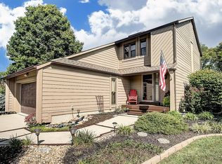 7630 Rolling Meadows Dr, West Chester, OH 45069