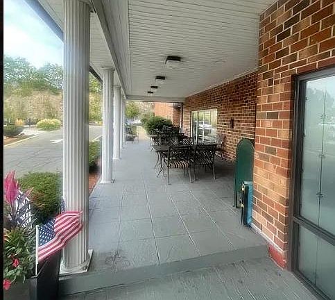 2nd image of 230 Willard St #7