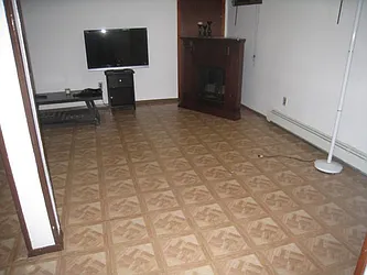 Rented by Alexiou Realty