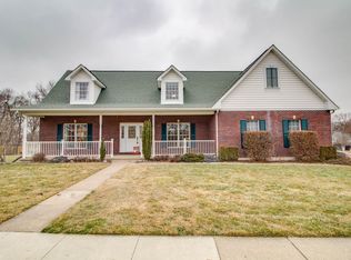 618 Blue Heron Ln, Grafton, IL 62037
