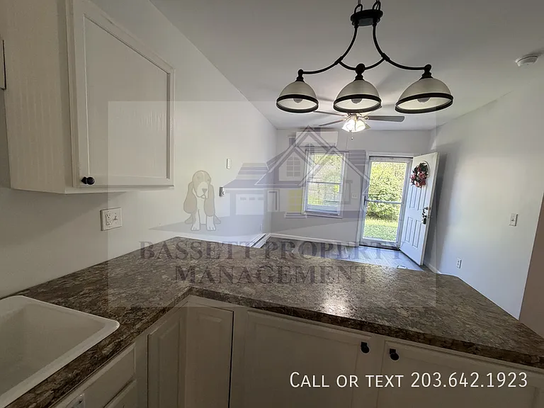 191 Davis St — Photo 6