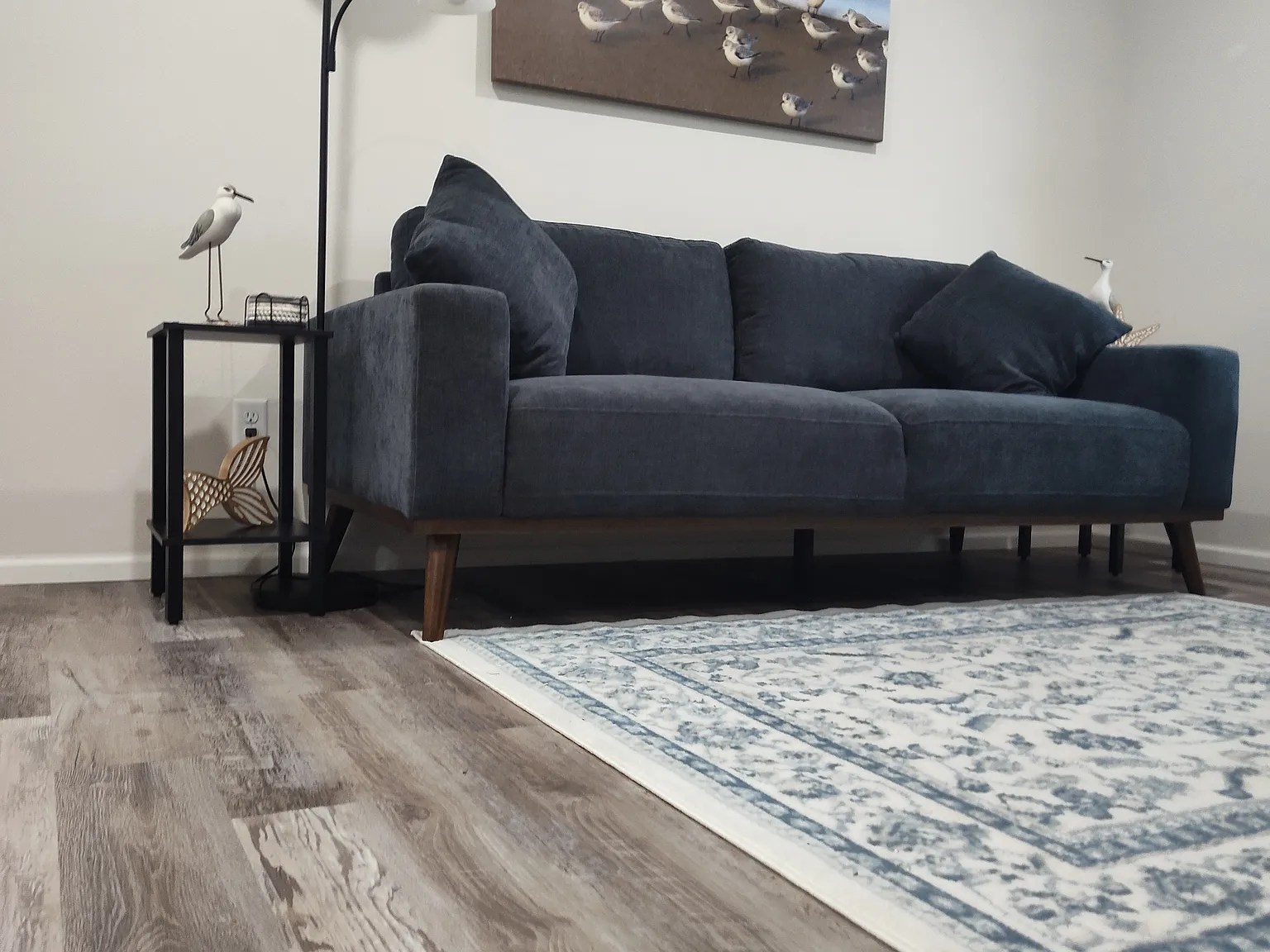2 bed, 750 sqft, $1,800 — Photo 2