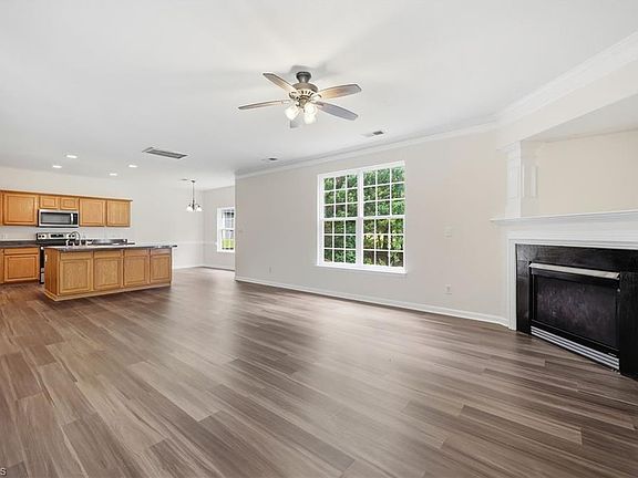 5th image of 2211 Rindle Dr