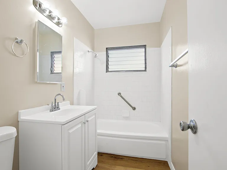 Bellflower Investments — Photo 6