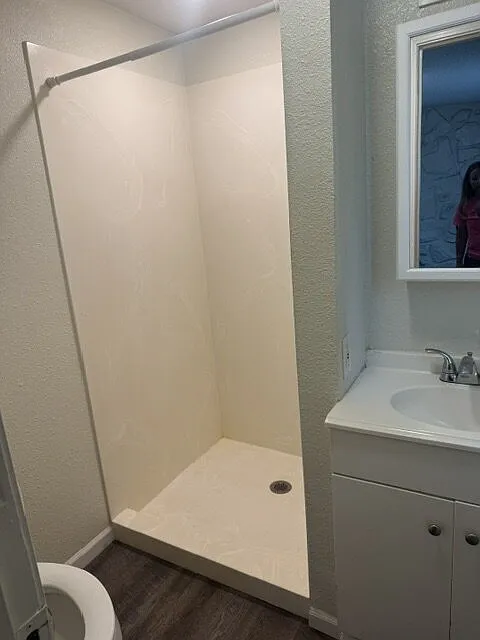 1 bed, 1.0 bath, $725 — Photo 3