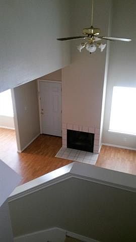 2nd image of 919 Fairbanks Cir